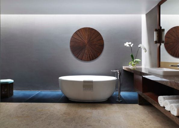 Anantara Al Baleed - Garden View Suite Washroom Detail